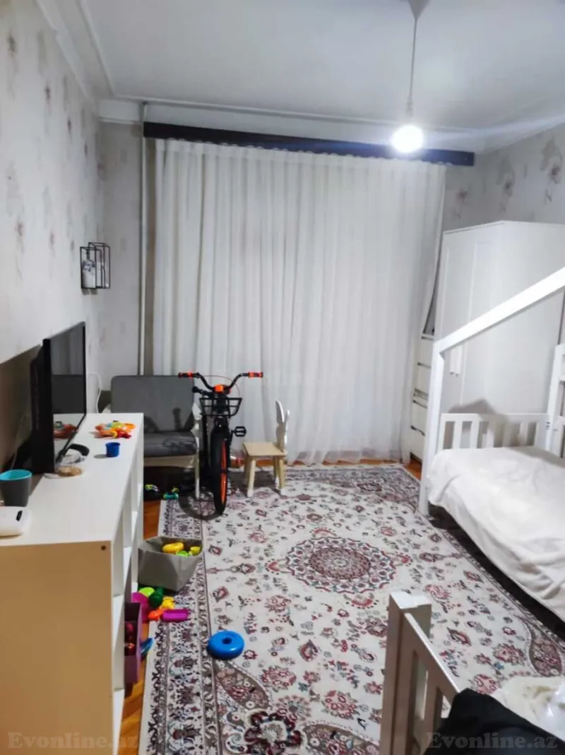 Satılır 3 otaqlı Mənzil Köhnə tikili 65 m² Yeni Yasamal - şəkil 13