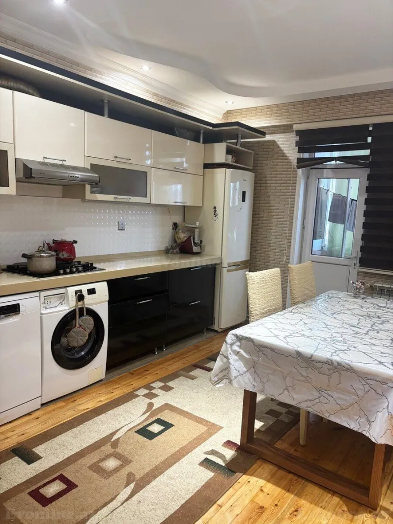 2 otaqlı Mənzil 75.5 m² Yeni Yasamal Satılır