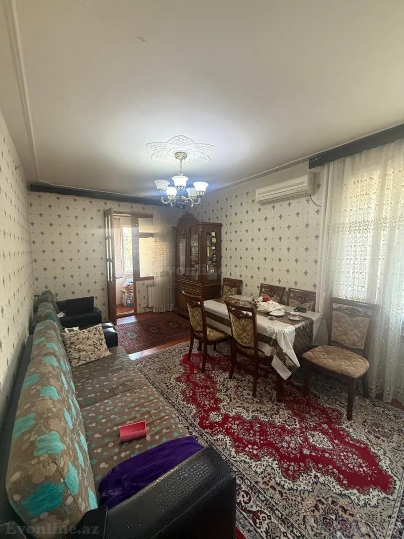 Satılır 2 otaqlı Mənzil Köhnə tikili 55 m² Binəqədi r. - şəkil 2