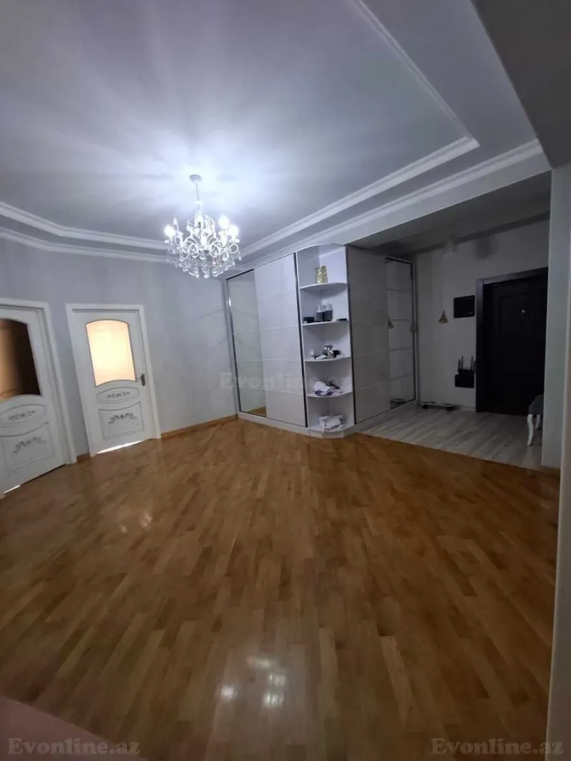 Satılır 3 otaqlı Mənzil Yeni tikili 133 m² Binəqədi r. - şəkil 4