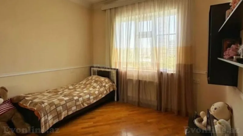 Kirayə verilir 3 otaqlı Mənzil Yeni tikili 120 m² 28 May m. - şəkil 6