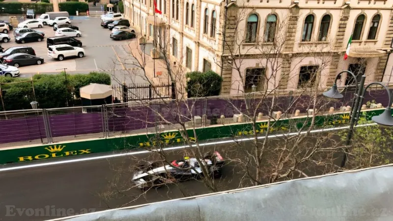 Satılır 3 otaqlı Mənzil Köhnə tikili 100 m² 28 May m. - şəkil 2