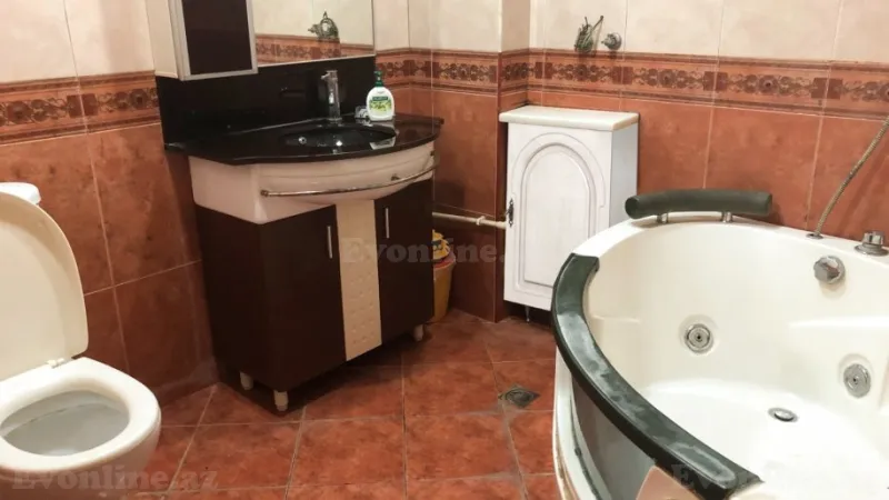 Satılır 3 otaqlı Mənzil Köhnə tikili 100 m² 28 May m. - şəkil 13