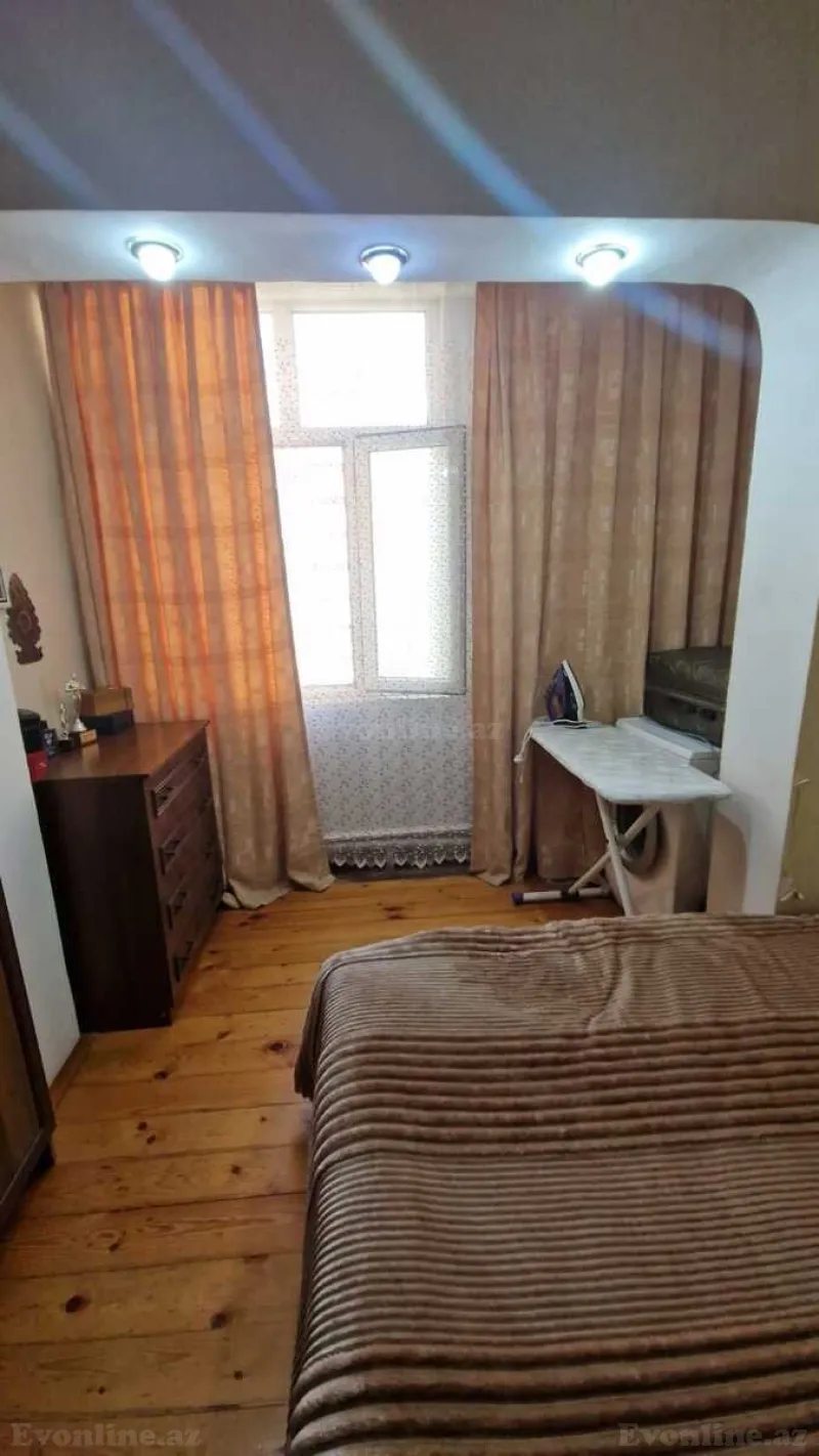 Satılır 2 otaqlı Mənzil Köhnə tikili 35 m² Suraxanı r. - şəkil 5