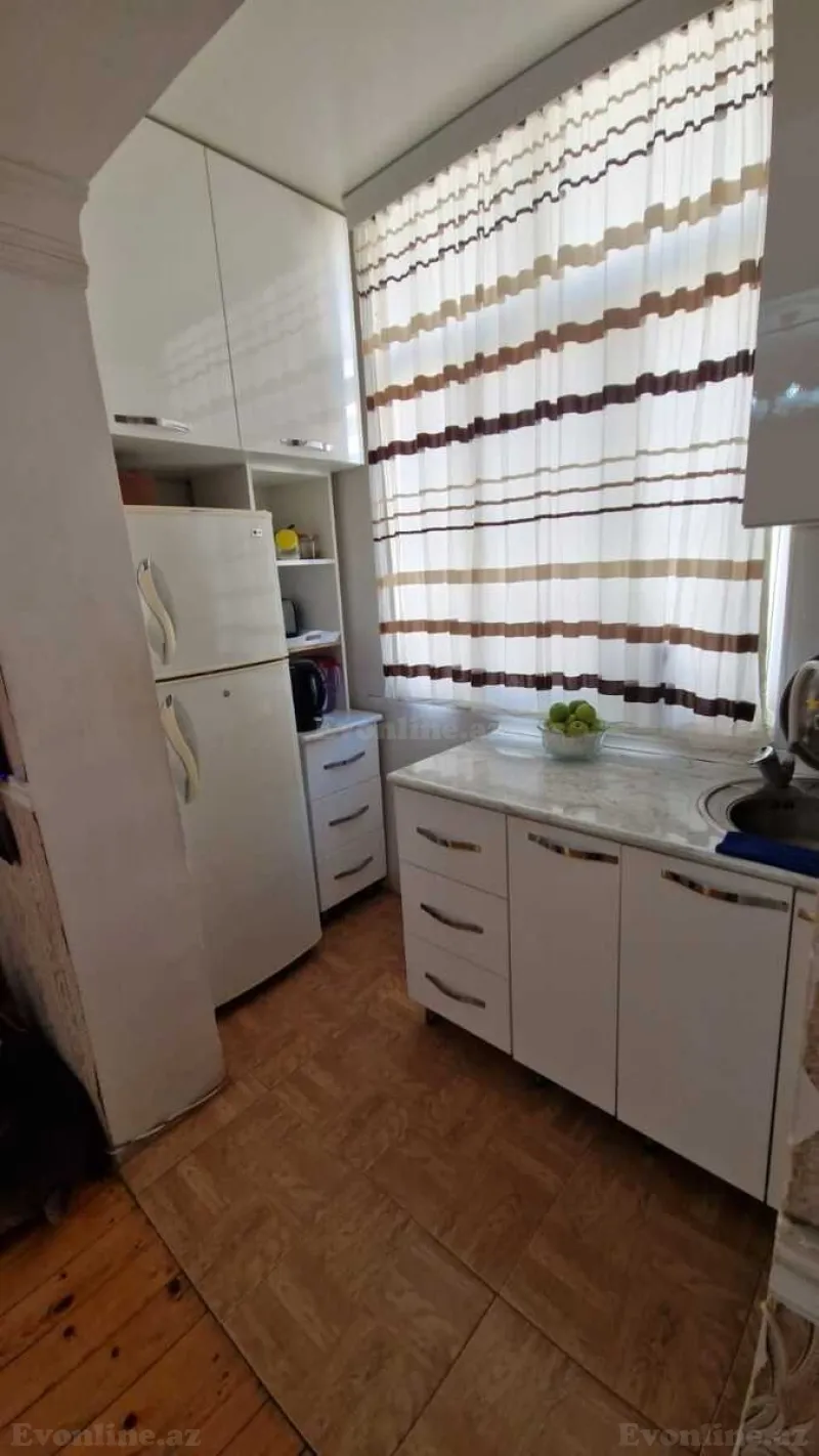 Satılır 2 otaqlı Mənzil Köhnə tikili 35 m² Suraxanı r. - şəkil 8