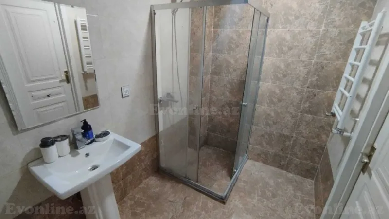 Kirayə verilir 3 otaqlı Mənzil Yeni tikili 80 m² Saray - şəkil 13