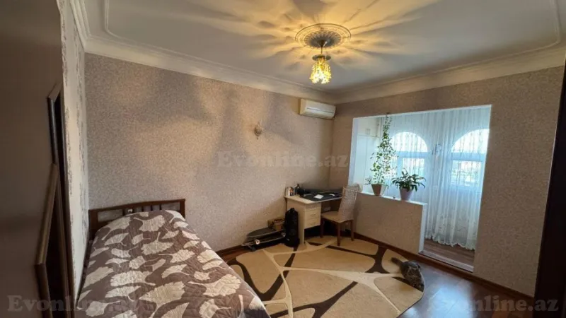 3 otaqlı Mənzil 75 m² Qara Qarayev m. Satılır