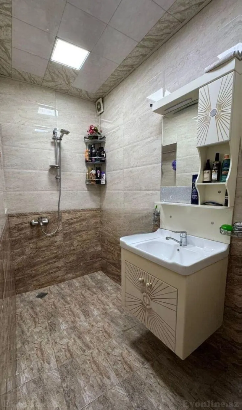 Satılır 3 otaqlı Mənzil Köhnə tikili 75 m² Qara Qarayev m. - şəkil 13