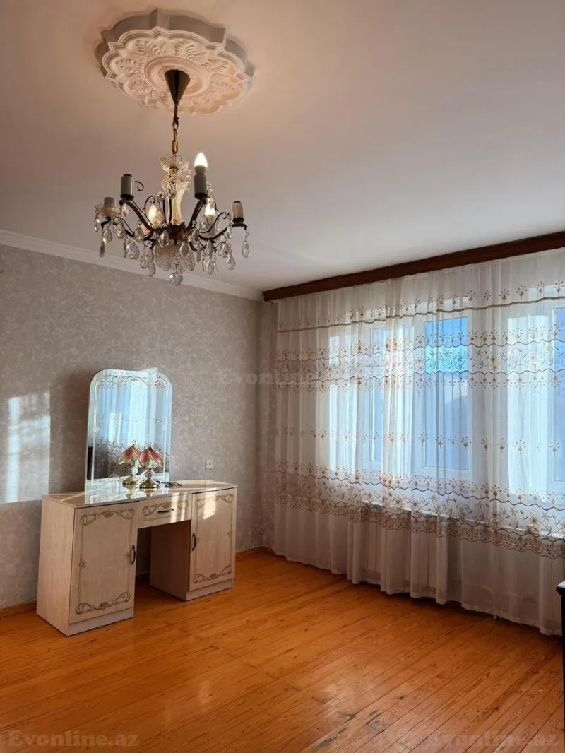 Kirayə verilir 3 otaqlı Mənzil Köhnə tikili 125 m² Qara Qarayev m. - şəkil 3