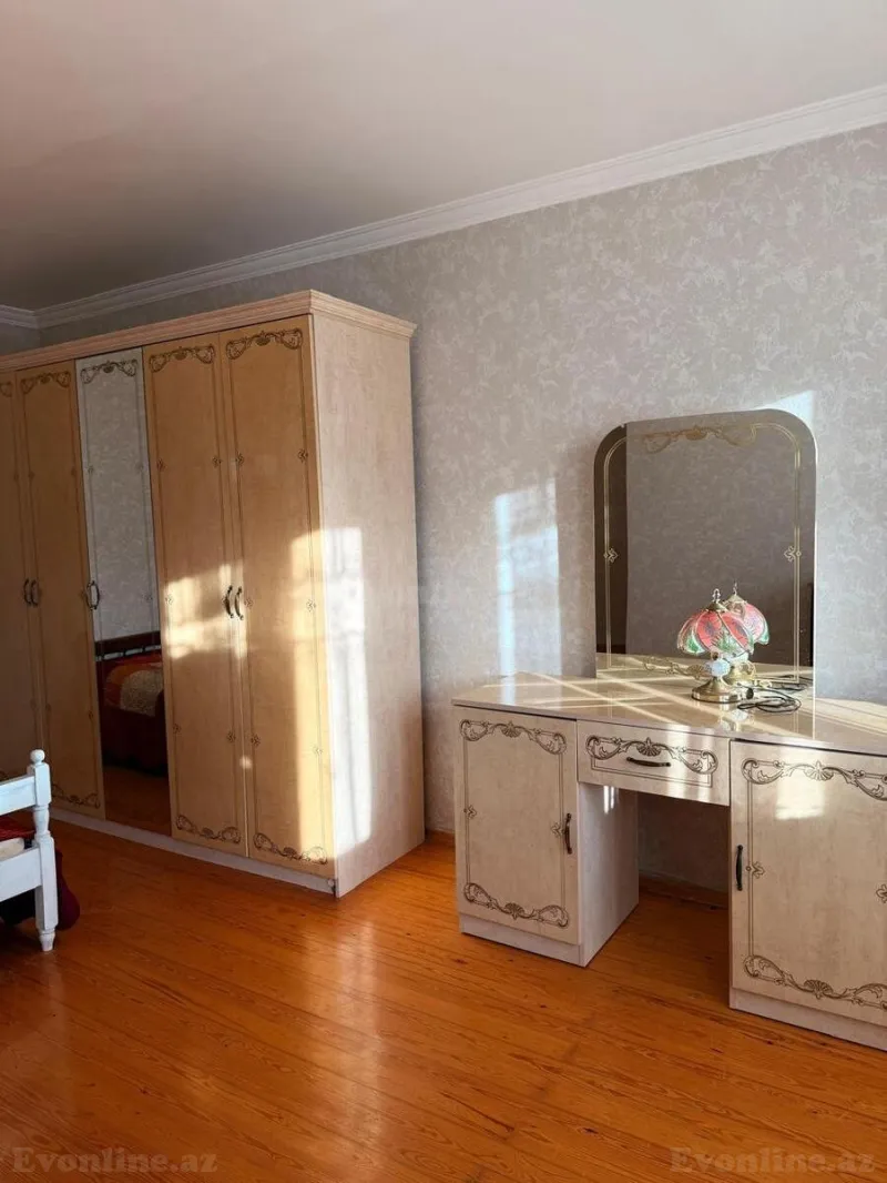 Kirayə verilir 3 otaqlı Mənzil Köhnə tikili 125 m² Qara Qarayev m. - şəkil 4