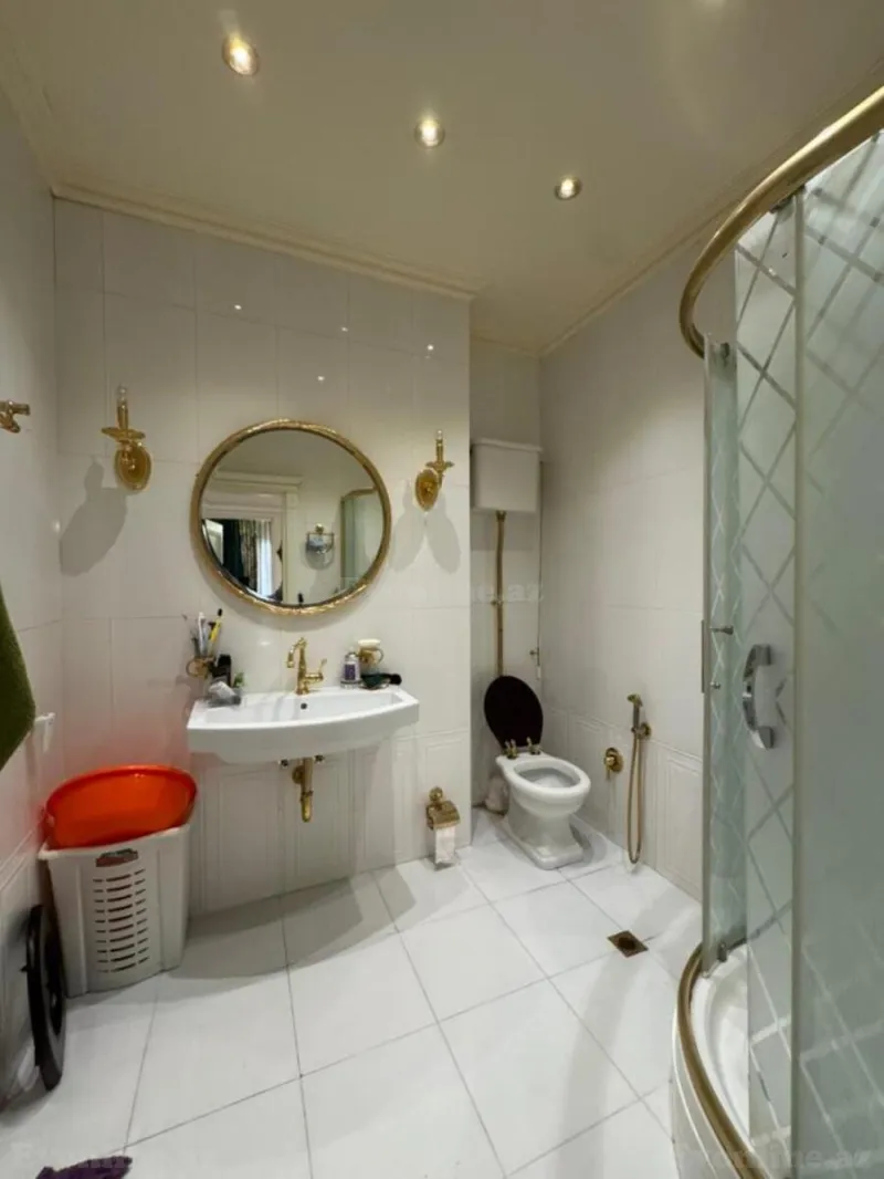 Satılır 4 otaqlı Mənzil Yeni tikili 181 m² Xətai m. - şəkil 19