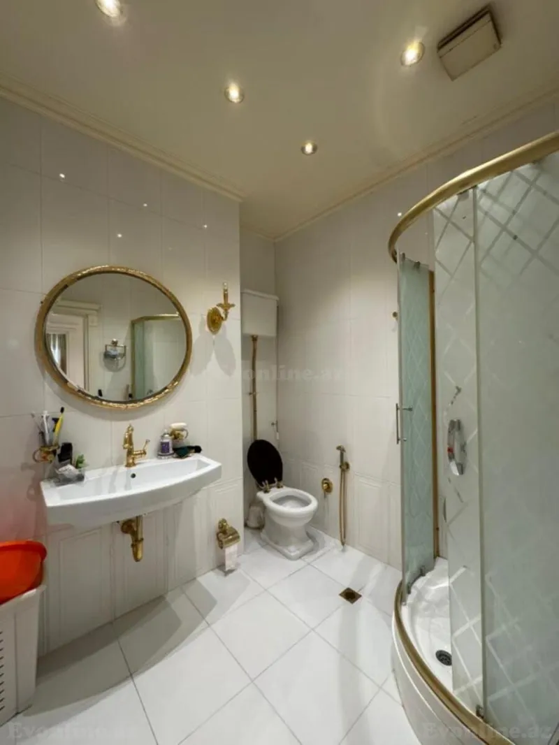 Satılır 4 otaqlı Mənzil Yeni tikili 181 m² Xətai m. - şəkil 20