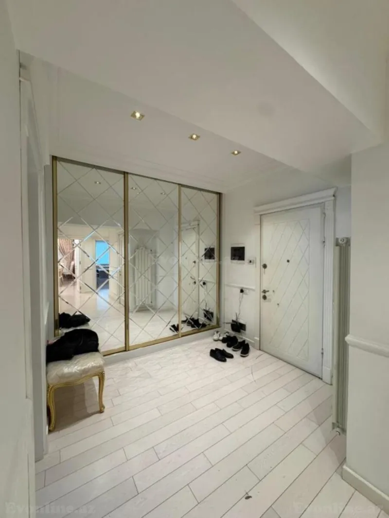 Satılır 4 otaqlı Mənzil Yeni tikili 181 m² Xətai m. - şəkil 25