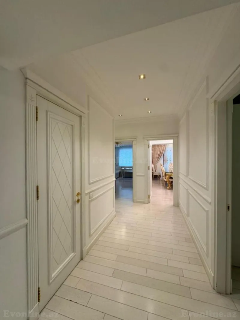 Satılır 4 otaqlı Mənzil Yeni tikili 181 m² Xətai m. - şəkil 26