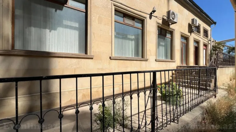 Obyekt 320 m² Həzi Aslanov Kirayə verilir