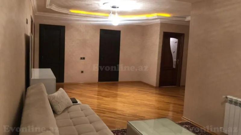Kirayə verilir 3 otaqlı Mənzil Yeni tikili 160 m² Nərimanov r. - şəkil 12