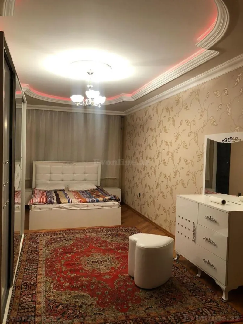 Kirayə verilir 3 otaqlı Mənzil Yeni tikili 160 m² Nərimanov r. - şəkil 17