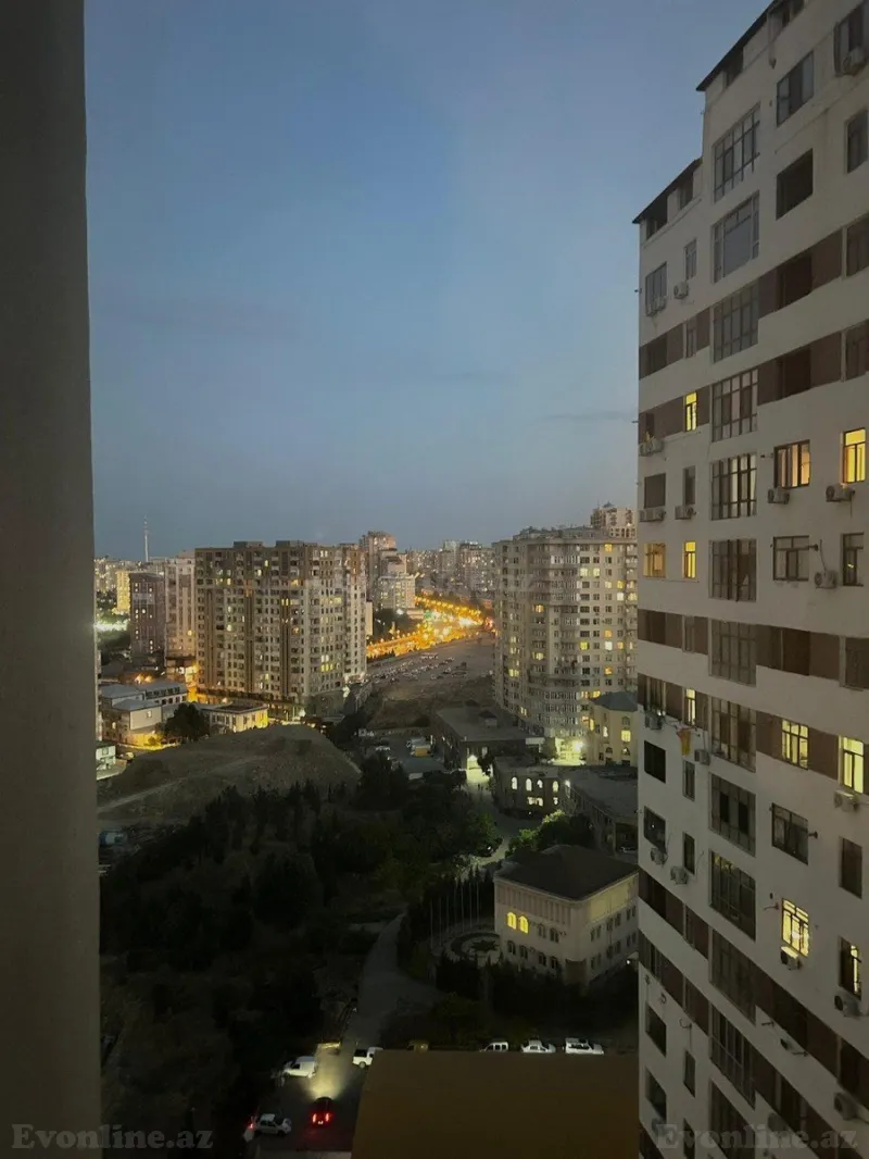 Kirayə verilir 3 otaqlı Mənzil Yeni tikili 105 m² İnşaatçılar m. - şəkil 2