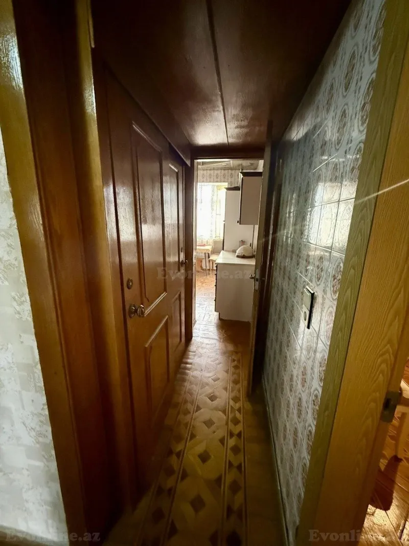 Satılır 4 otaqlı Mənzil Köhnə tikili 100 m² Xalqlar Dostluğu m. - şəkil 8