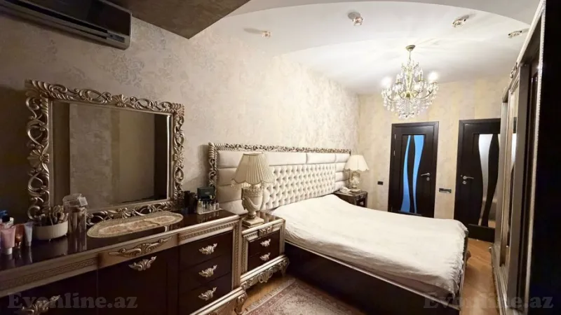 Satılır 3 otaqlı Mənzil Yeni tikili 157 m² Azadlıq prospekti m. - şəkil 19