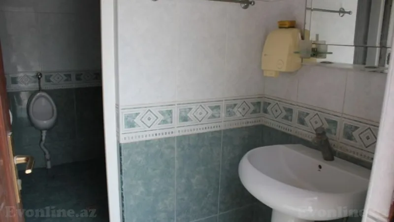 Kirayə verilir Ofis 50 m² Sahil m. - şəkil 15