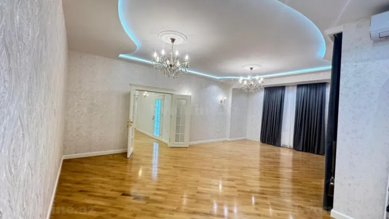 Satılır 4 otaqlı Mənzil Yeni tikili 155 m² Dərnəgül m. - şəkil 9