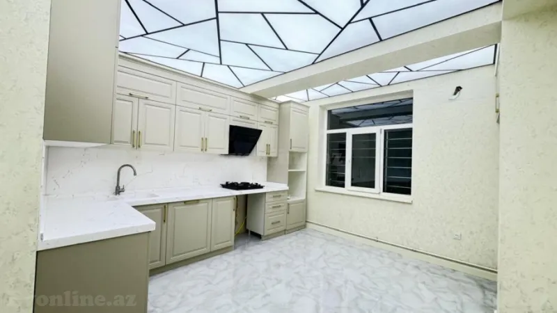 Satılır 4 otaqlı Mənzil Yeni tikili 155 m² Dərnəgül m. - şəkil 12