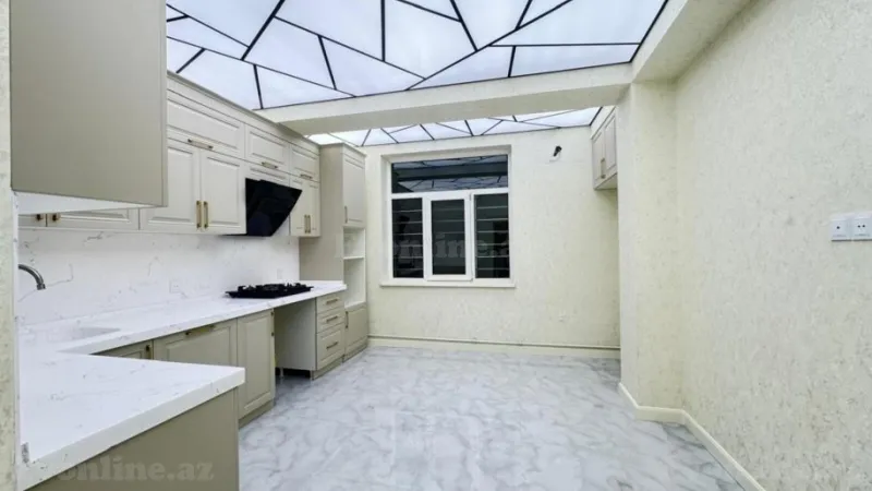 Satılır 4 otaqlı Mənzil Yeni tikili 155 m² Dərnəgül m. - şəkil 14