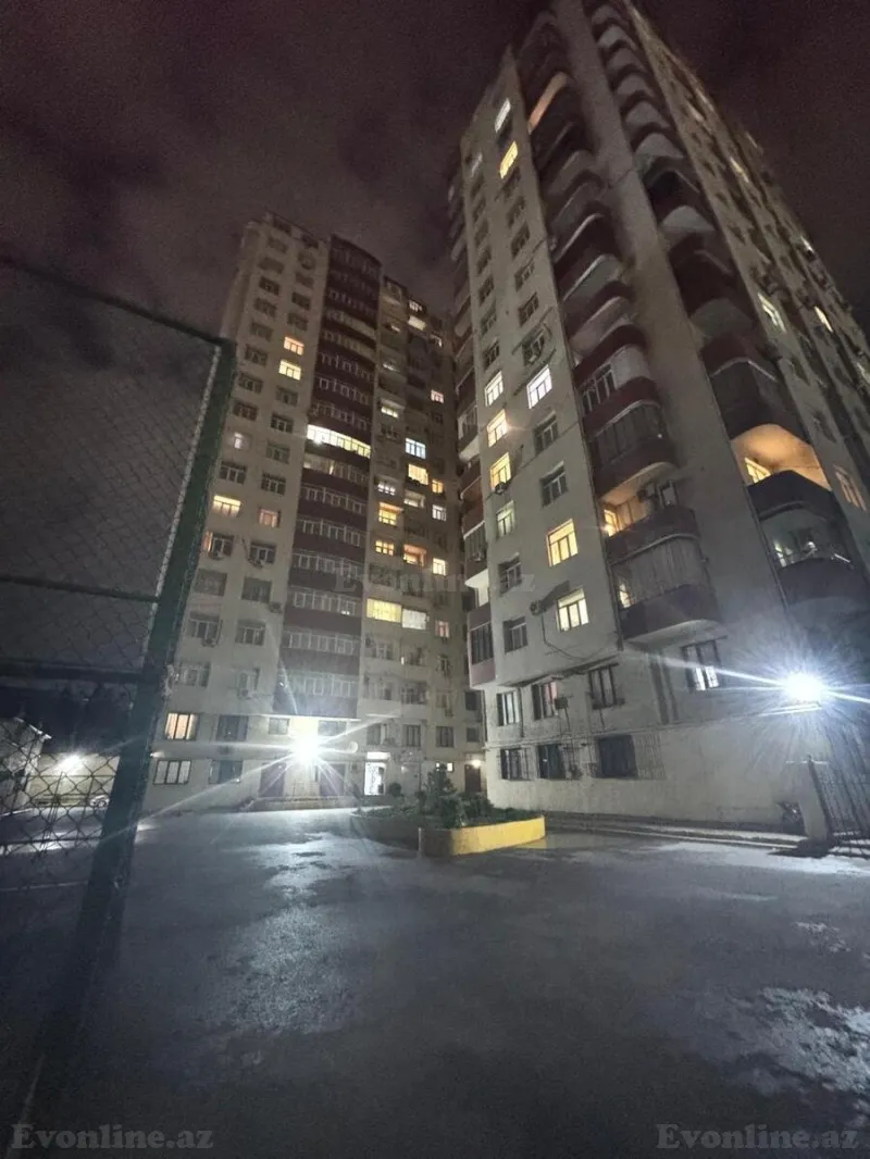 Satılır 4 otaqlı Mənzil Yeni tikili 155 m² Dərnəgül m. - şəkil 21