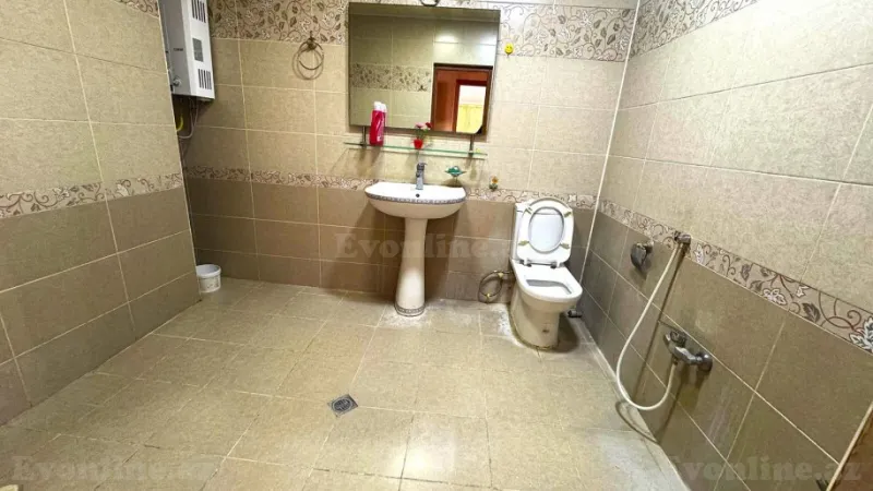 Kirayə verilir 3 otaqlı Mənzil Köhnə tikili 120 m² Qara Qarayev m. - şəkil 8