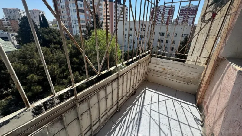 Kirayə verilir 3 otaqlı Mənzil Köhnə tikili 120 m² Qara Qarayev m. - şəkil 9