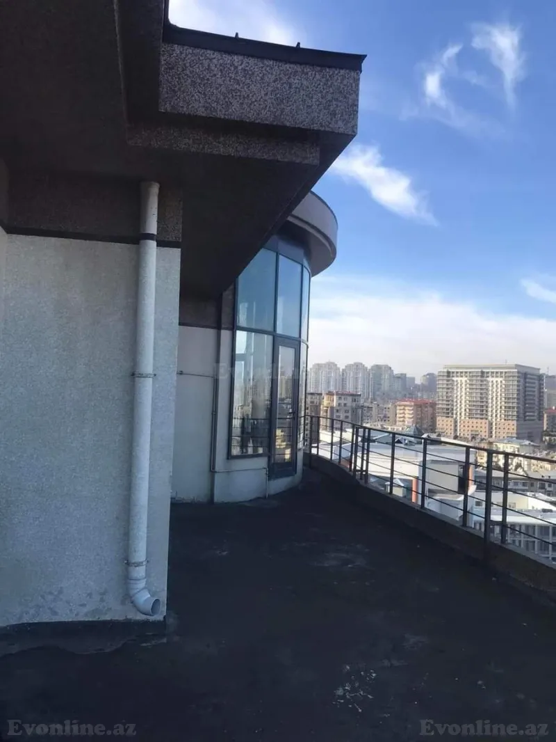 Satılır 10 otaqlı Mənzil Yeni tikili 620 m² Nizami m. - şəkil 4