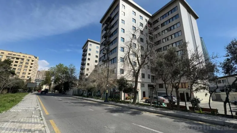 Satılır 2 otaqlı Mənzil Köhnə tikili 76 m² Xətai m. - şəkil 4