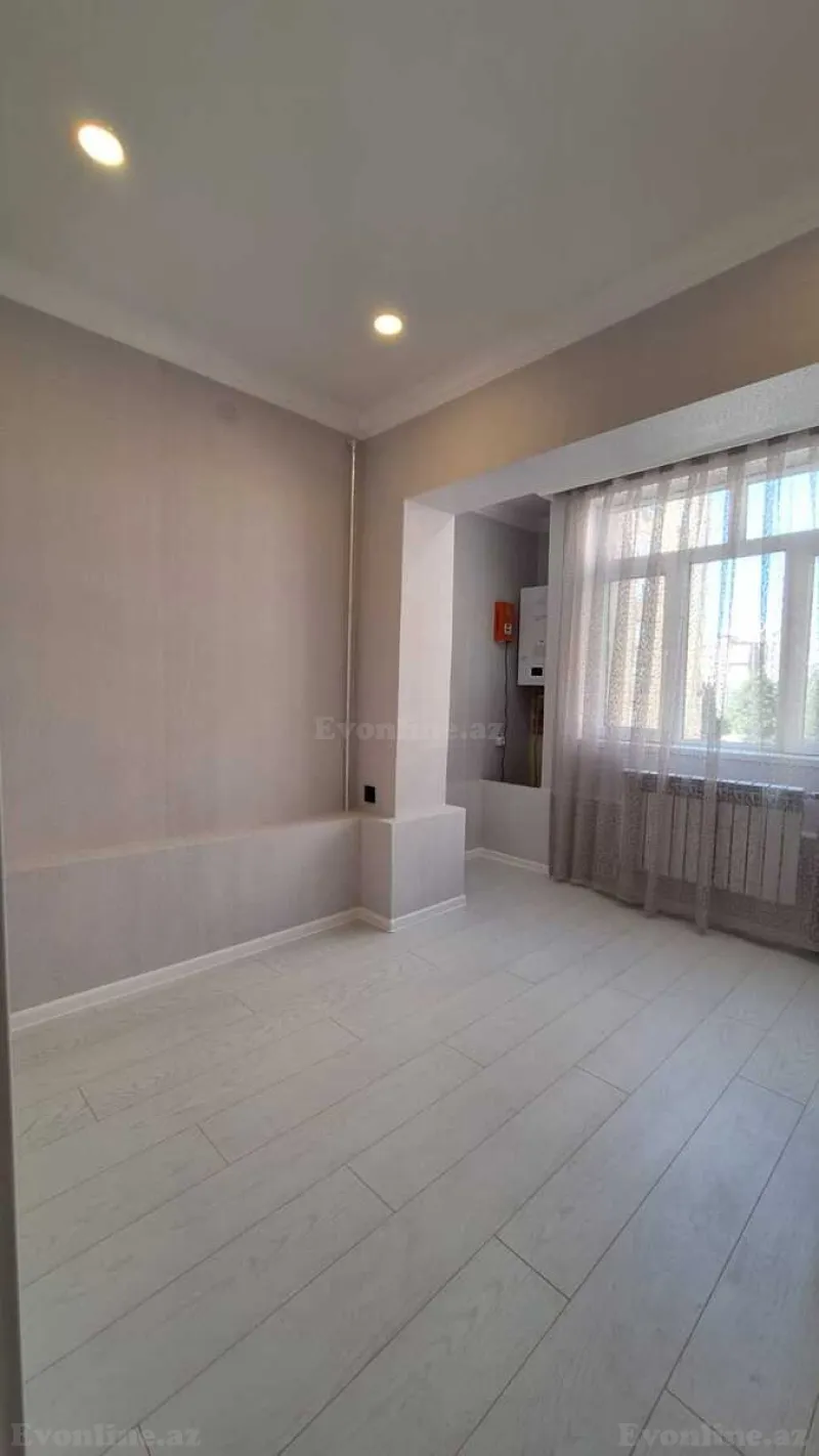 Satılır 2 otaqlı Mənzil Köhnə tikili 50 m² İnşaatçılar m. - şəkil 12