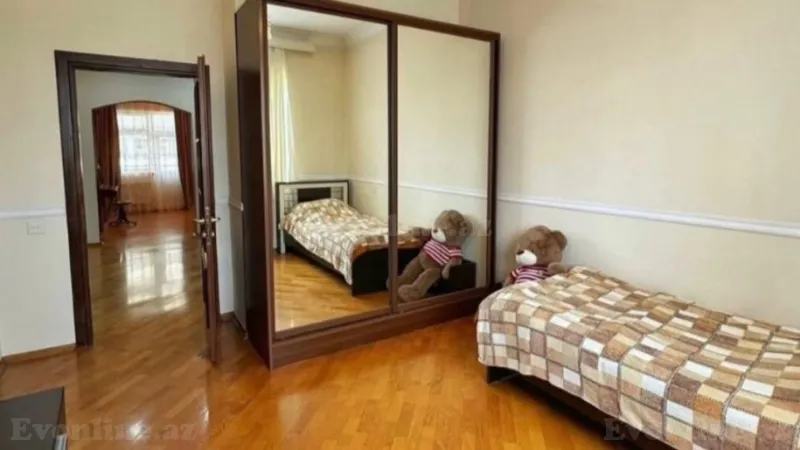 Kirayə verilir 3 otaqlı Mənzil Yeni tikili 121 m² 28 May m. - şəkil 5