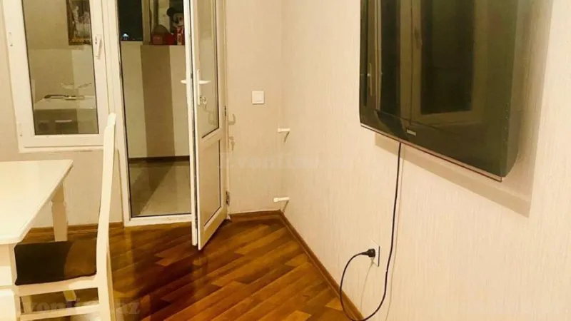 Satılır 2 otaqlı Mənzil Yeni tikili 50 m² Azadlıq prospekti m. - şəkil 4