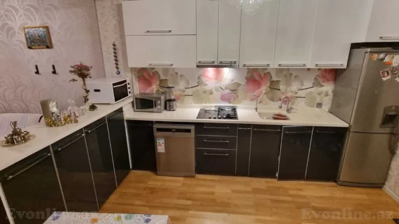 Satılır 3 otaqlı Mənzil Yeni tikili 80 m² Memar Əcəmi m. - şəkil 9