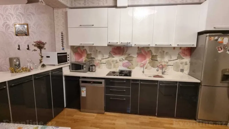 Satılır 3 otaqlı Mənzil Yeni tikili 80 m² Memar Əcəmi m. - şəkil 10