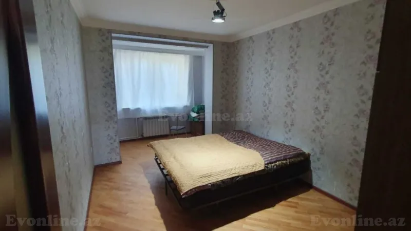 Satılır 4 otaqlı Mənzil Köhnə tikili 100 m² Sabunçu r. - şəkil 7