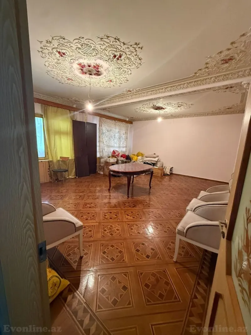 5 otaqlı Mənzil 120 m² Xalqlar Dostluğu m. Satılır
