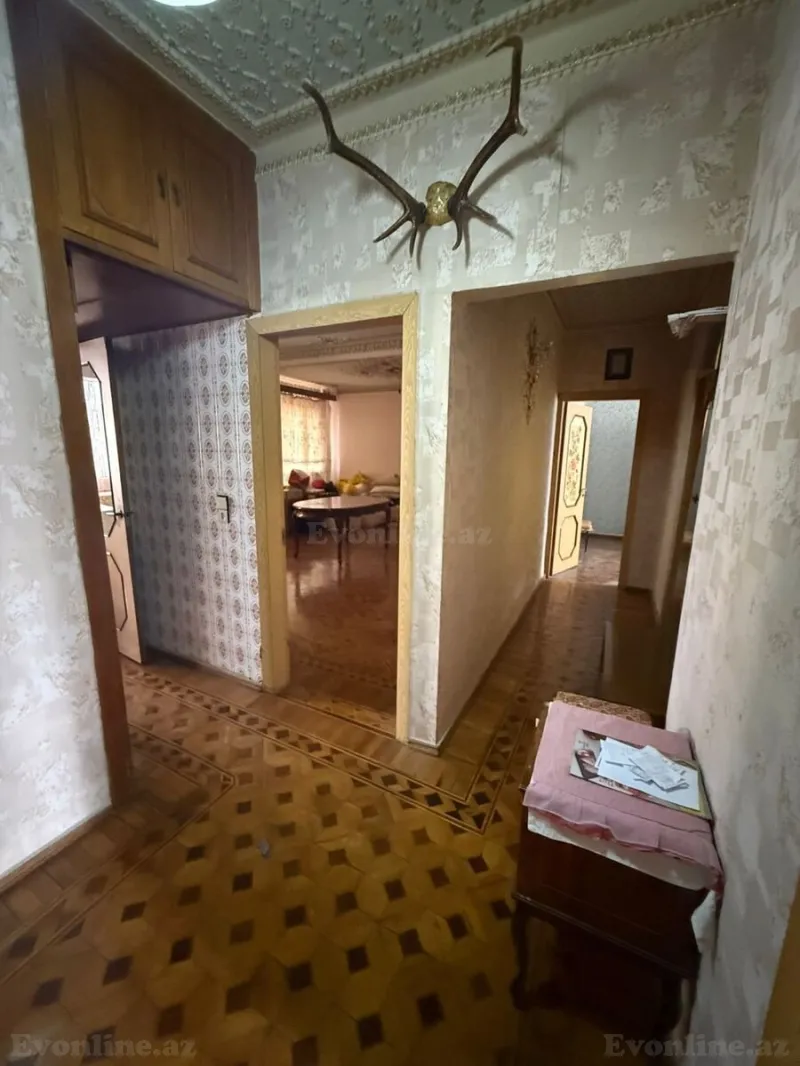 Satılır 5 otaqlı Mənzil Köhnə tikili 120 m² Xalqlar Dostluğu m. - şəkil 14