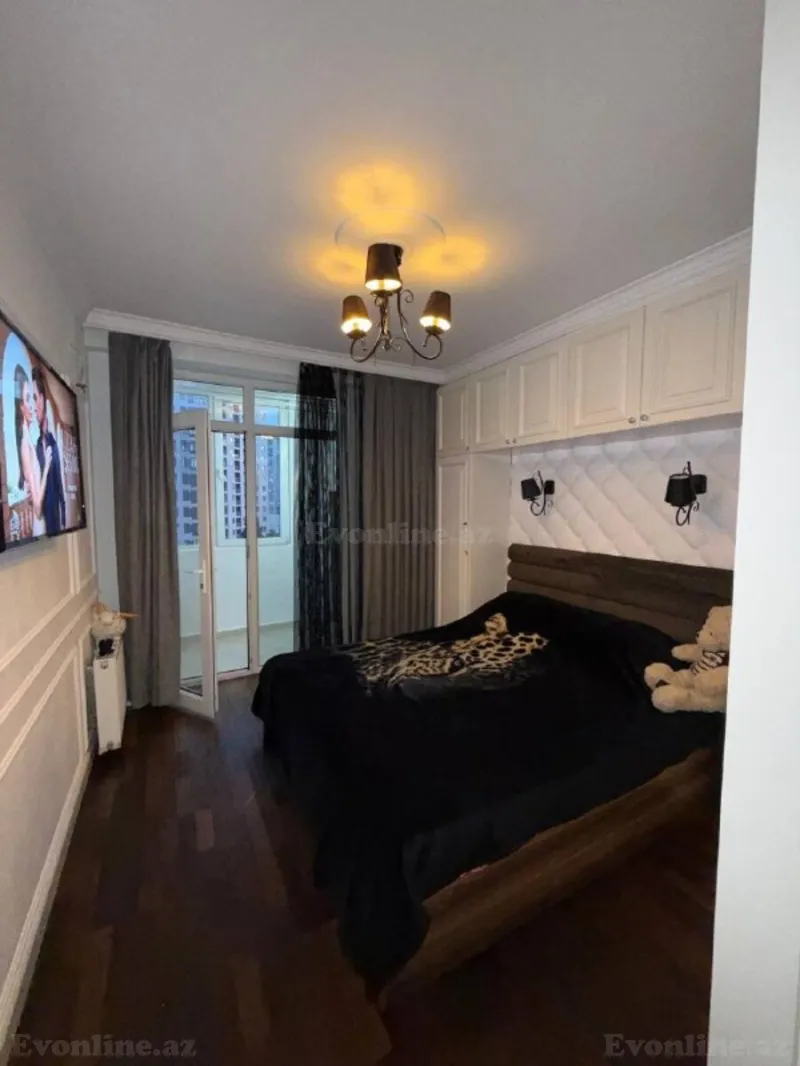 Satılır 2 otaqlı Mənzil Köhnə tikili 45 m² Gənclik m. - şəkil 15