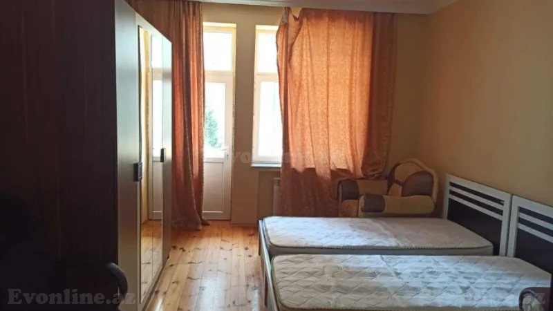 Satılır 3 otaqlı Mənzil Köhnə tikili 146 m² Xətai m. - şəkil 7