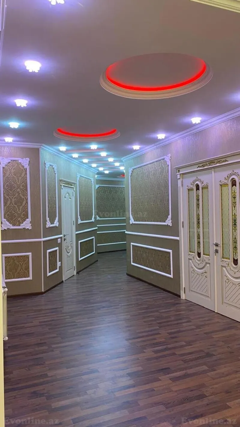 4 otaqlı Mənzil 284 m² Nəsimi r. Satılır