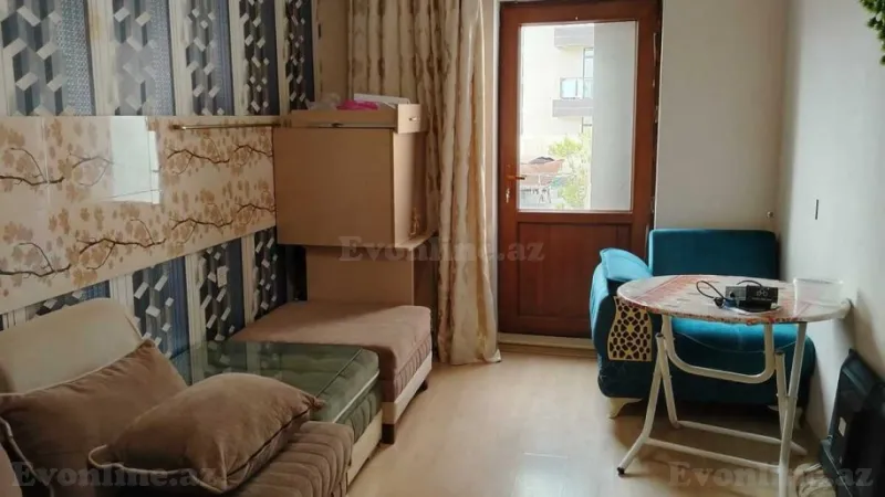 2 otaqlı Mənzil 40 m² Elmlər Akademiyası m. Satılır