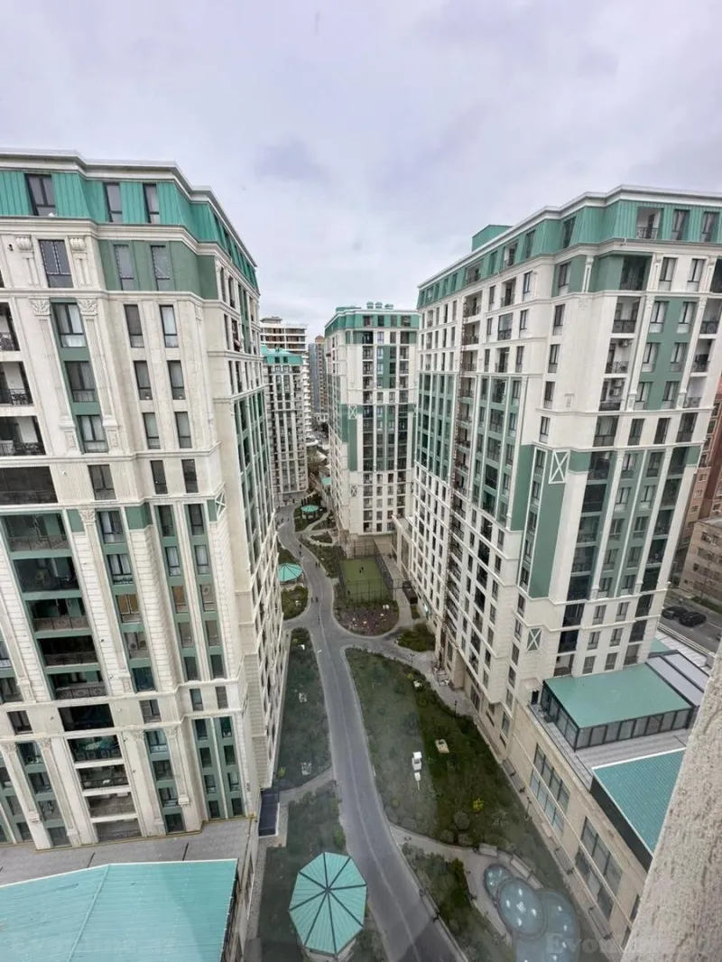 Satılır 3 otaqlı Mənzil Yeni tikili 140 m² Gənclik m. - şəkil 11