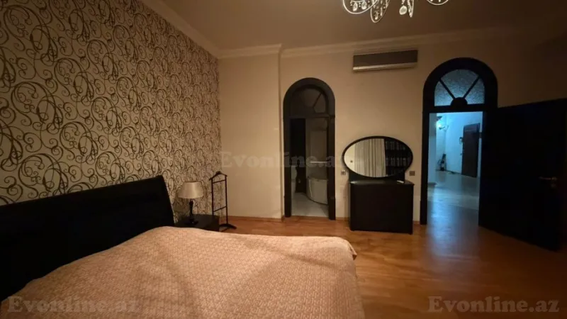 Kirayə verilir 4 otaqlı Mənzil Yeni tikili 205 m² Sahil m. - şəkil 8