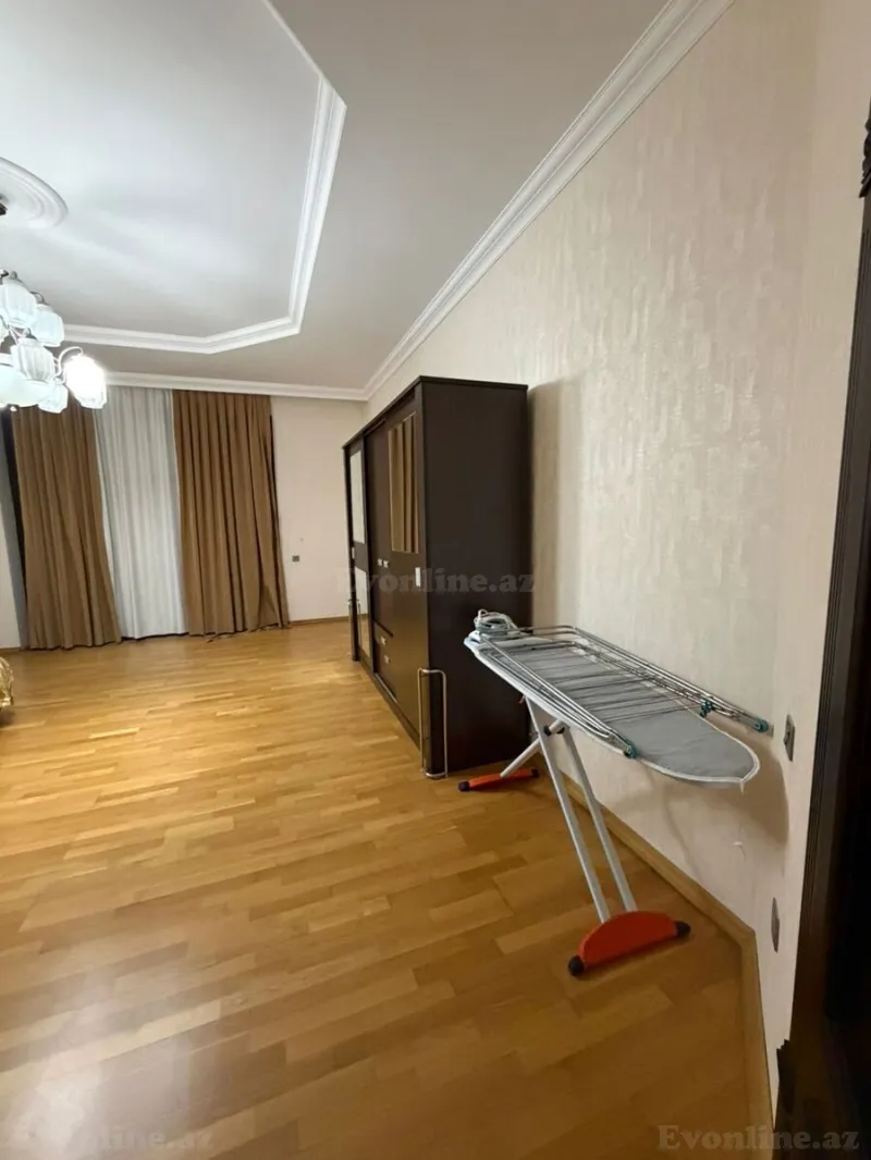 Kirayə verilir 4 otaqlı Mənzil Yeni tikili 205 m² Sahil m. - şəkil 12