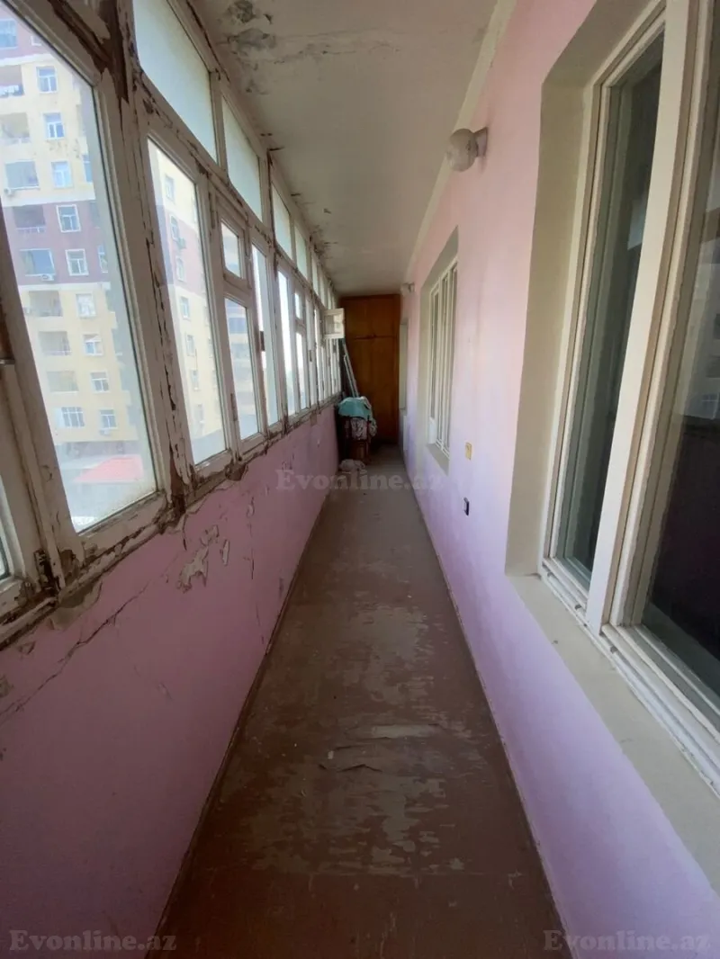 Satılır 5 otaqlı Mənzil Köhnə tikili 120 m² 9-cu mikrorayon - şəkil 3