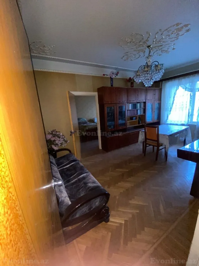 Satılır 5 otaqlı Mənzil Köhnə tikili 120 m² 9-cu mikrorayon - şəkil 7